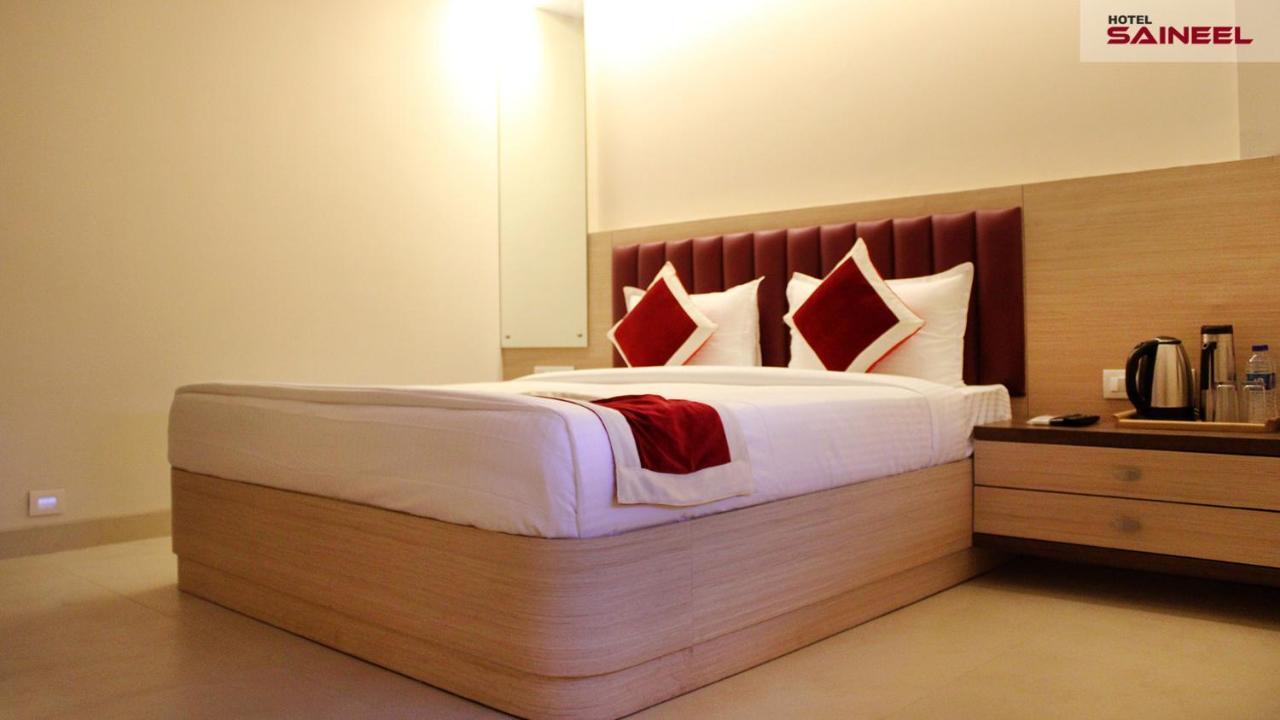 Hotel Saineel Mumbai Bagian luar foto