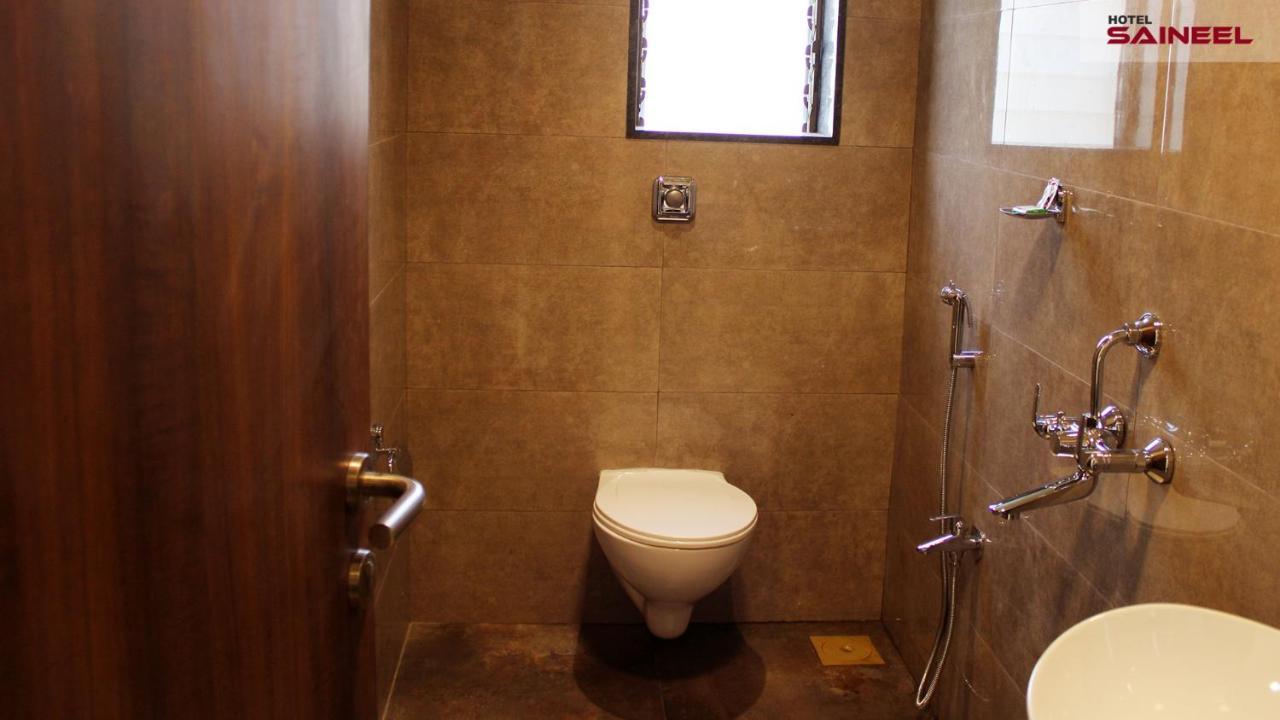 Hotel Saineel Mumbai Bagian luar foto